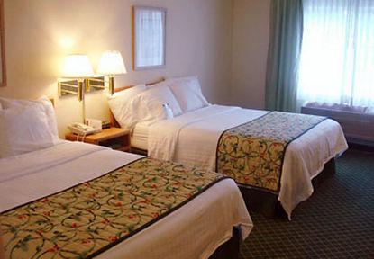 Fairfield Inn & Suites Mansfield Ontario Rum bild